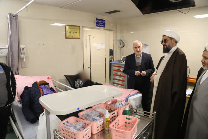 تصاویر / بازدید نماینده ولی فقیه در استان همدان از مرکز جامع سرطان بنیاد محمد علی فرشچیان