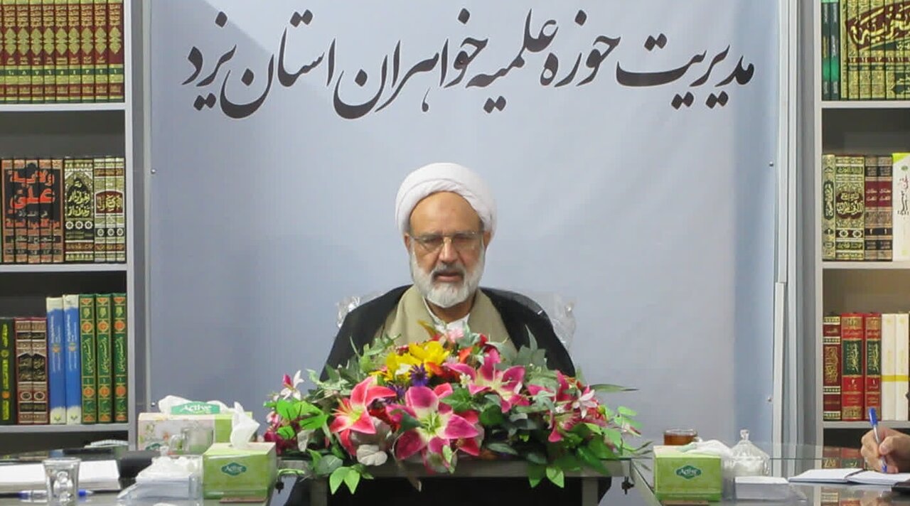 جلسه اخلاق مدیر حوزه علمیه خواهران استان یزد با محوریت سلوک توحیدی در ماه مبارک رجب