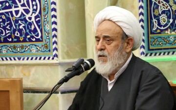 تسلیم بی‌چون‌وچرا در برابر خدا و امام، شاخص ایمان حقیقی است