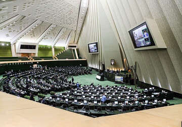 فعال‌سازی همه ظرفیت‌ها برای مقابله با تحریم‌ها و حمایت از مردم/ مردم هوشمندانه صف اعتراض را از اغتشاش جدا کردند