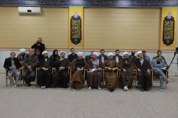 تصاویر | نشست شورای هماهنگی و گسترش فعالیت‌های قرآنی استان زنجان