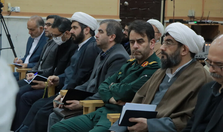 تصاویر | نشست شورای هماهنگی و گسترش فعالیت‌های قرآنی استان زنجان