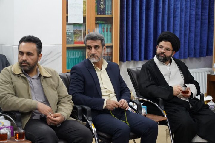 تصاویر/جلسه قرارگاه جهاد تبیین در لرستان