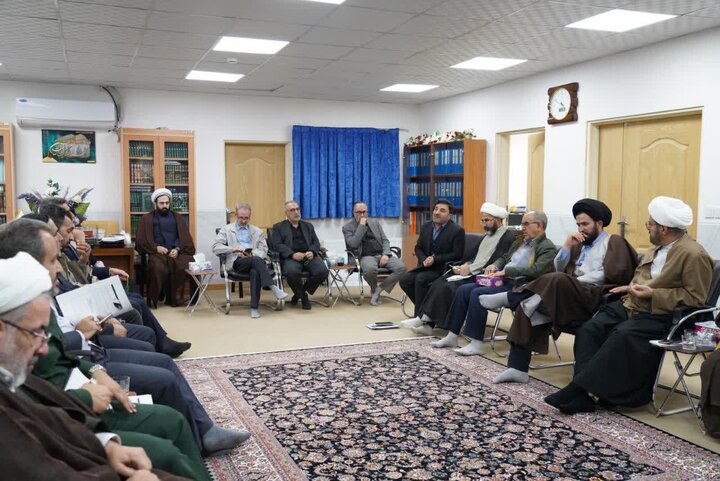 تصاویر/جلسه قرارگاه جهاد تبیین در لرستان