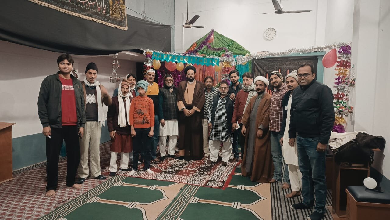 अमीरूल मोमेनीन हज़रत अली (अ) पूरी इंसानियत के लिए खुदा की तरफ से एक बड़ा तोहफ़ा हैं, मौलाना शमा मुहम्मद रिज़वी