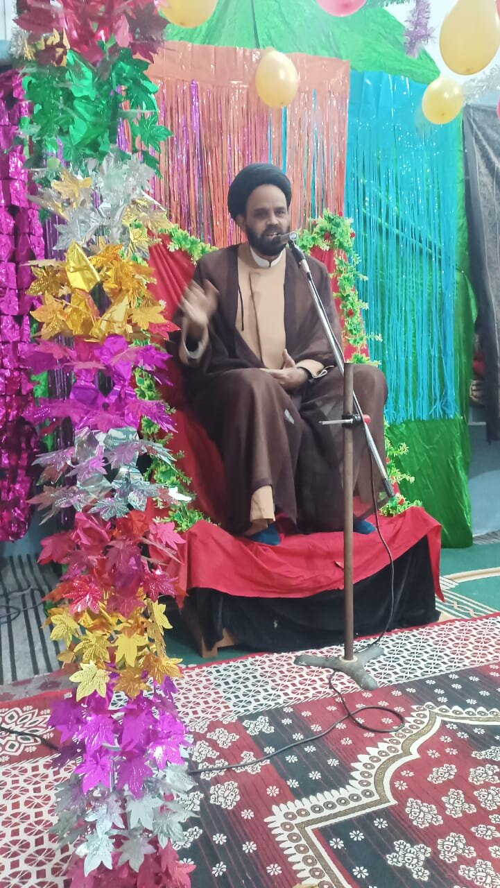 अमीरूल मोमेनीन हज़रत अली (अ) पूरी इंसानियत के लिए खुदा की तरफ से एक बड़ा तोहफ़ा हैं, मौलाना शमा मुहम्मद रिज़वी