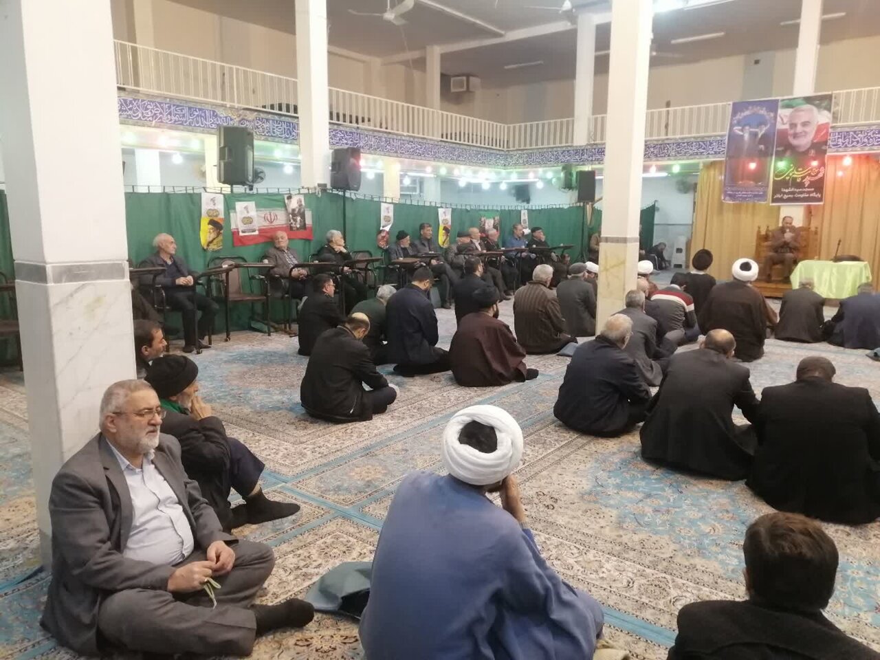 مردم با هر سلیقه باید تابع نظر رهبری معظم باشند