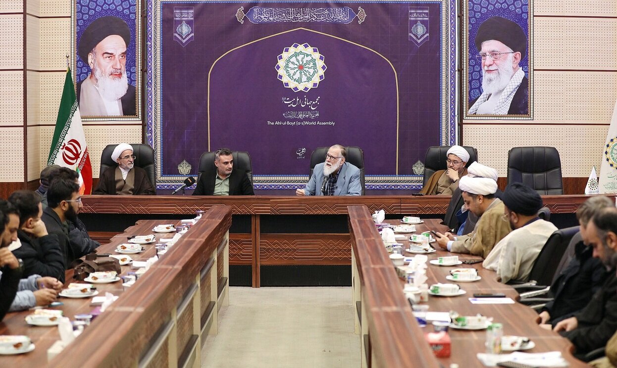 رسول اعظم(ص)؛ منادی وحدت جهانی و معمار تمدن‌ اسلامی