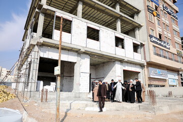 تصاویر/ بازدید آیت الله اعرافی از ساختمان در حال ساخت مرکز مدیریت استان سمنان