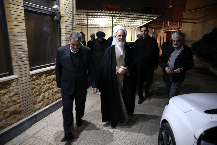 تصاویر/استقبال و دیدار آیت الله اعرافی در استان سمنان با امام جمعه و استاندار