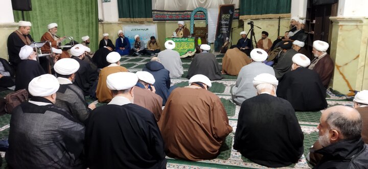 تصاویر/ اجتماع بزرگ مبلغان به مناسبت قیام ۱۹ دی در آستان مقدس امامزادگان عینعلی و زینعلی(ع)