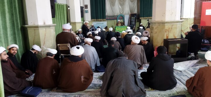 تصاویر/ اجتماع بزرگ مبلغان به مناسبت قیام ۱۹ دی در آستان مقدس امامزادگان عینعلی و زینعلی(ع)