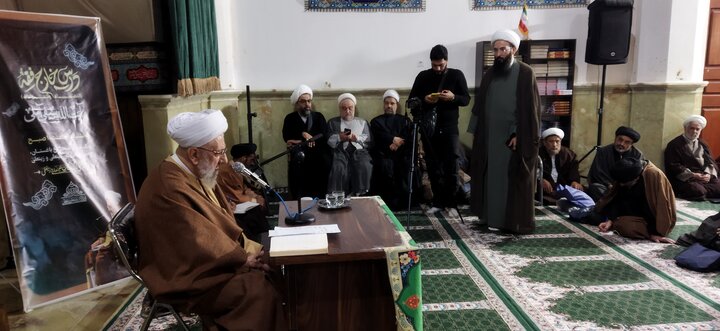 تصاویر/ اجتماع بزرگ مبلغان به مناسبت قیام ۱۹ دی در آستان مقدس امامزادگان عینعلی و زینعلی(ع)