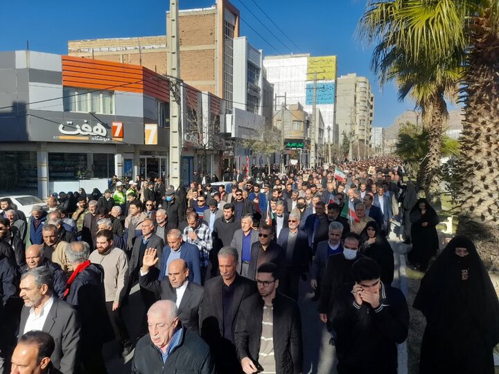 تشیع باشکوه پیکر شهید آقاجانی در ایلام