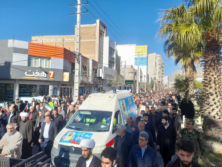 تشیع باشکوه پیکر شهید آقاجانی در ایلام