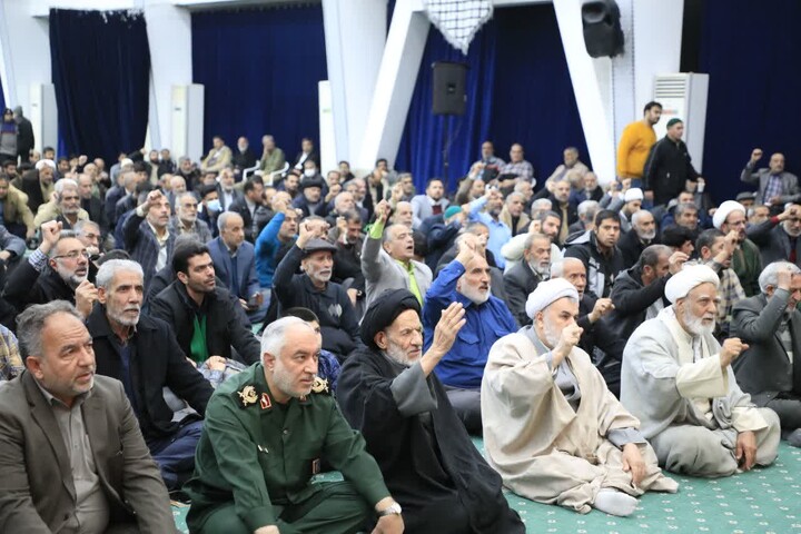 تصاویر| ویژه برنامه گرامیداشت هفته مقاومـت در بیرجند