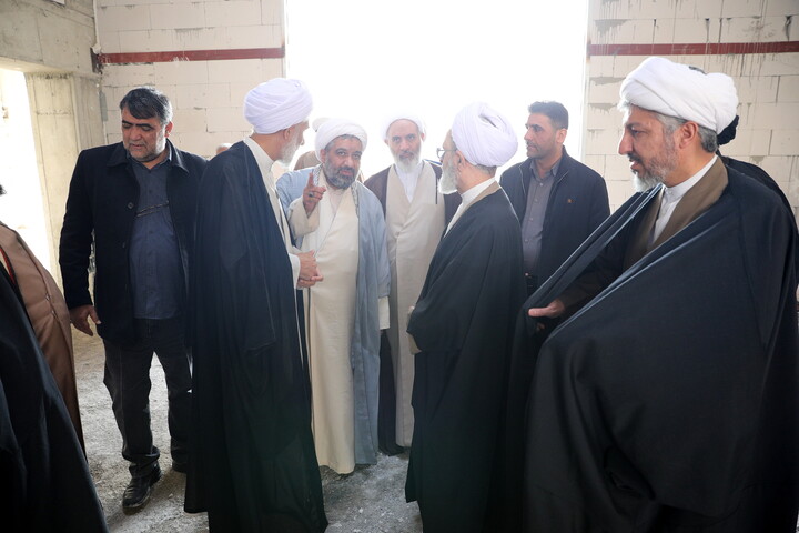 تصاویر/بازدید از ساختمان در حال ساخت مرکز مدیریت استان سمنان