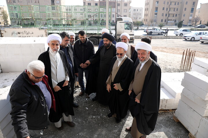 تصاویر/بازدید از ساختمان در حال ساخت مرکز مدیریت استان سمنان