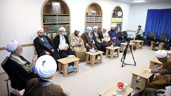 تصاویر/جلسه شورای حوزه علمیه استان سمنان با حضور آیت الله اعرافی