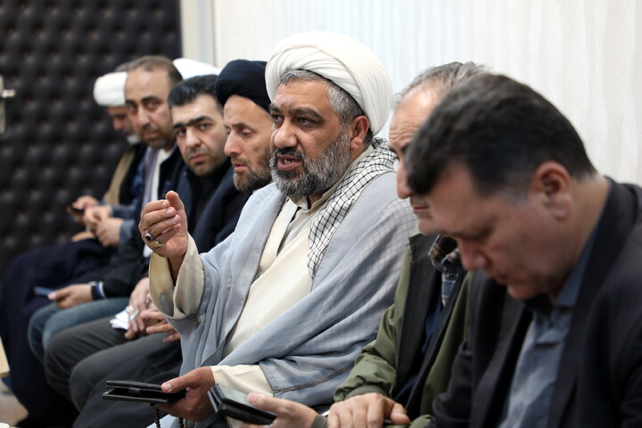 تصاویر/جلسه جمع بندی سفرآیت الله اعرافی به استان سمنان