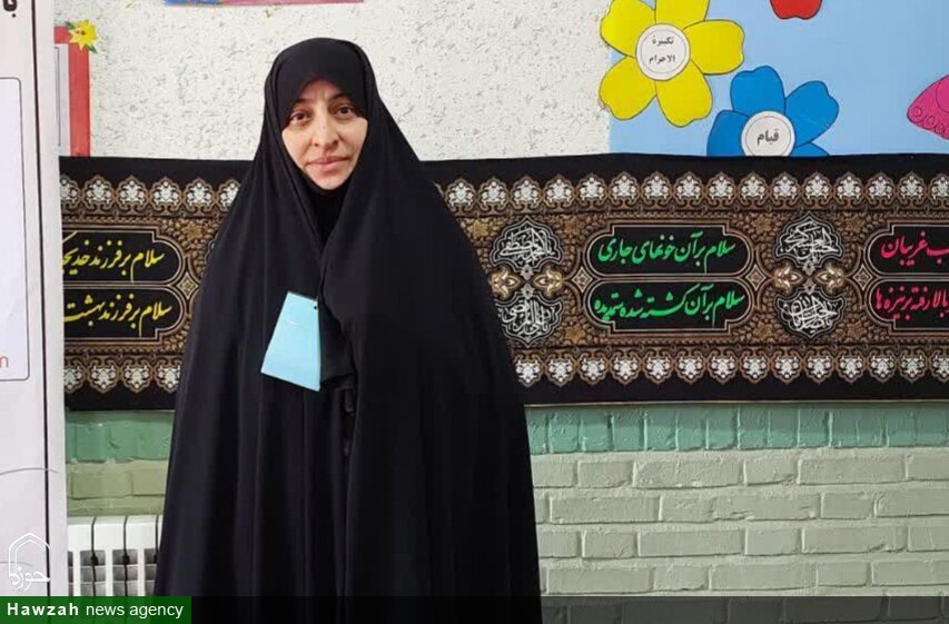 برگزاری اعتکاف دانش‌آموزی در مدرسه علمیه الزهرا(س) مشهد با حضور ۱۰۰ دختر نوجوان