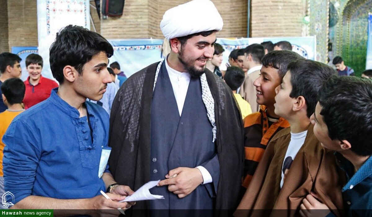 اعتکاف نوجوانان؛ فرصتی برای ارتباط قلبی با خدا، امام زمان(عج) و تجربه رشد معنوی