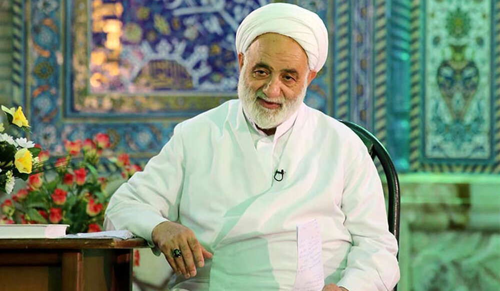 قرآن کریم، اہل بیت علیہم السلام سے بھی زیادہ مظلوم ہے: استاد قرائتی