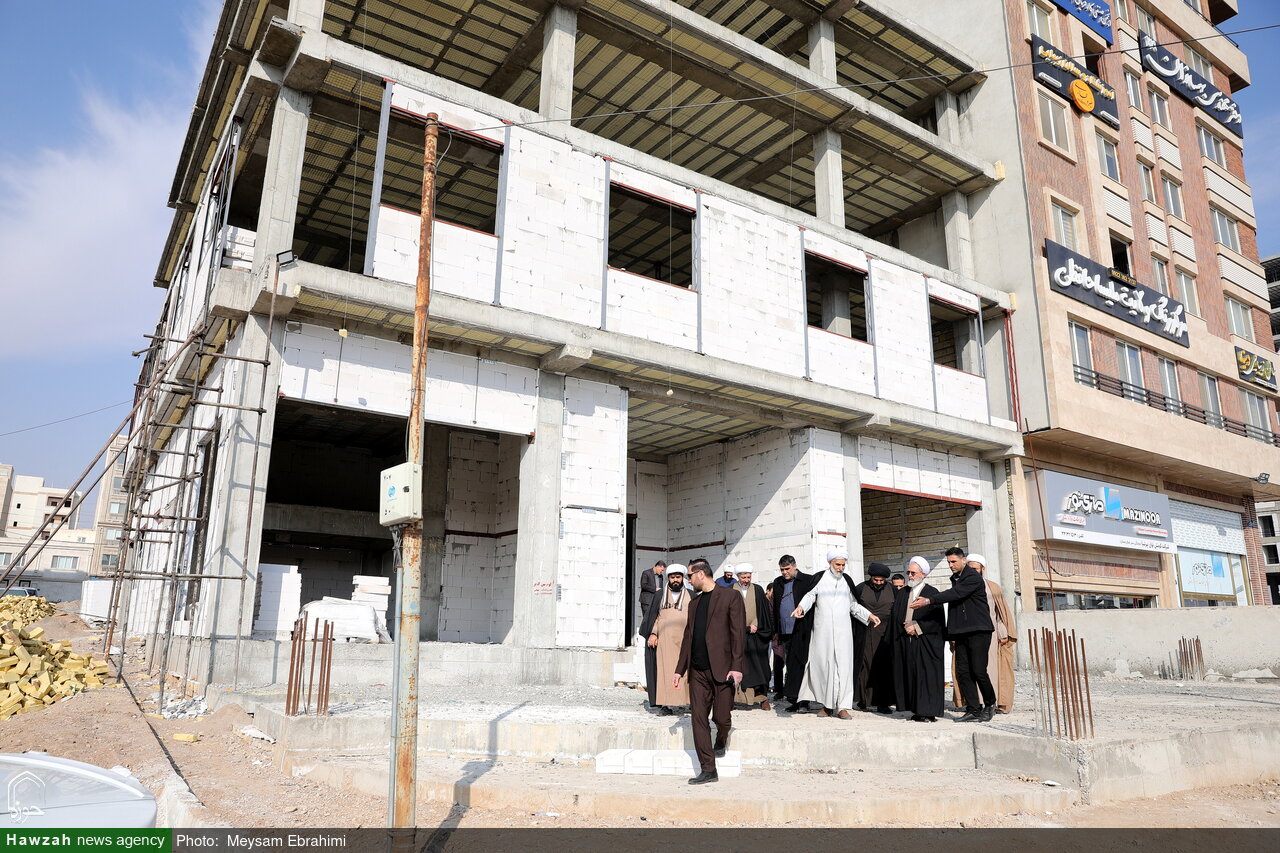 تصاویر/ بازدید آیت الله اعرافی از ساختمان در حال ساخت مرکز مدیریت استان سمنان