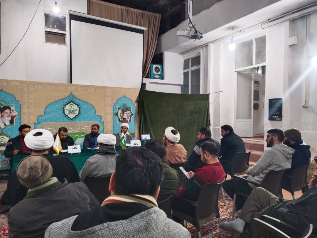 جامعہ روحانیت بلتستان کے تحت مقالہ ”بصیرت قرآنی، رہبرِ معظم کی نگاہ میں“ پر تنقیدی و تجزیاتی نشست