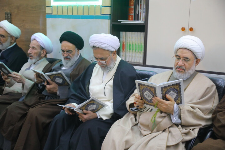 تصاویر / مراسم ترحیم آیت الله شفیعی در قم