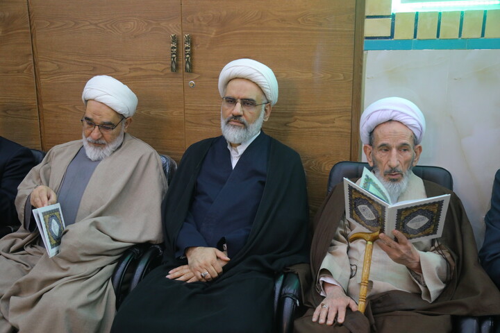 تصاویر / مراسم ترحیم آیت الله شفیعی در قم