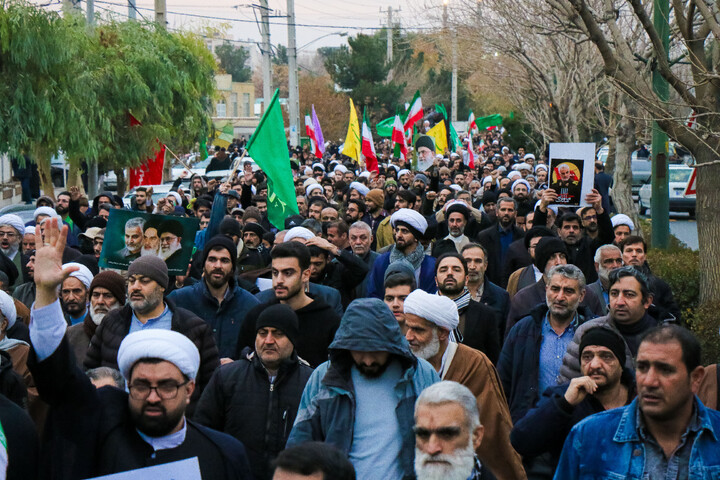 تصاویر/ تجمع مدافعان حرم در حمایت از جمهوری اسلامی ایران