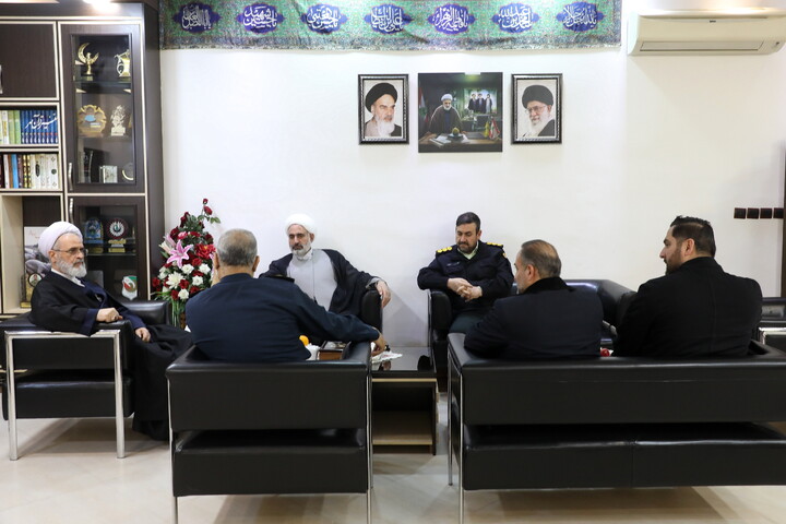 حضور آیت الله اعرافی در ستاد فرماندهی انتظامی استان قم