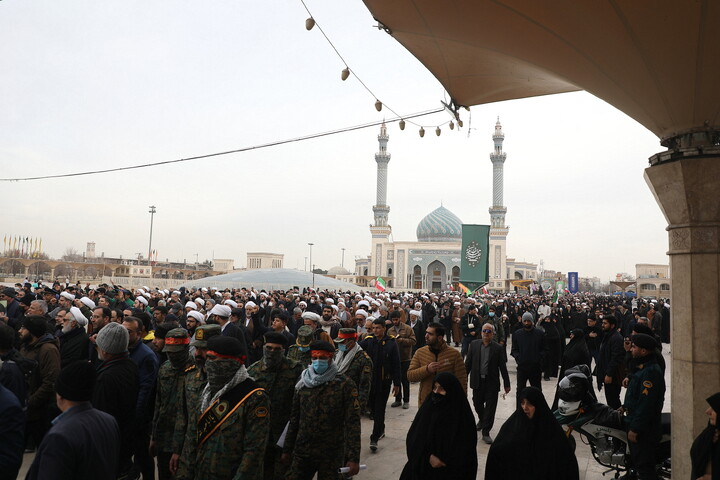 تصاویر/ تشییع پیکر شهدای مدافع امنیت در قم