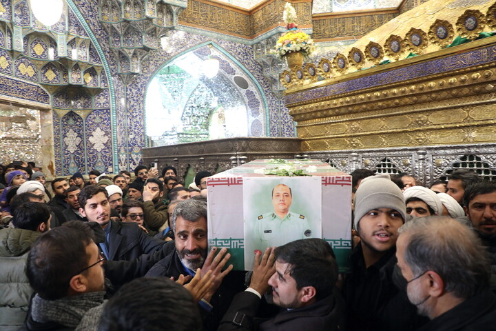 تصاویر/ تشییع پیکر شهدای مدافع امنیت در قم