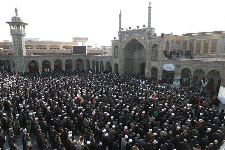 تصاویر/ تشییع پیکر شهدای مدافع امنیت در قم