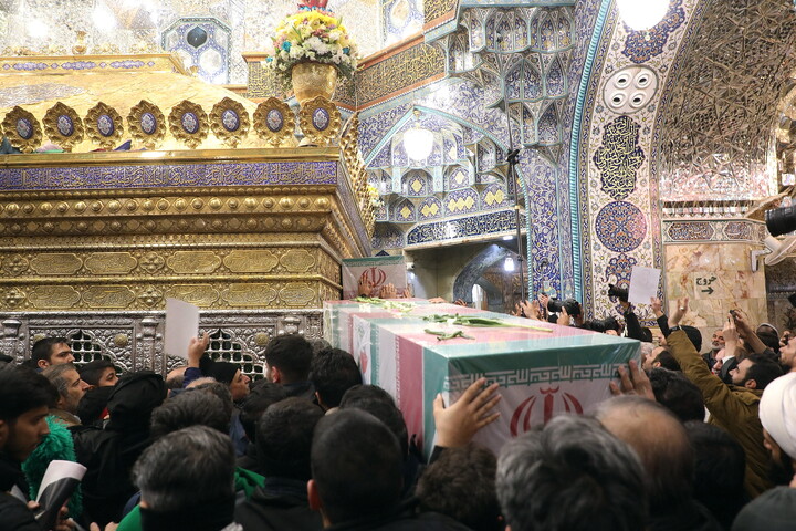 تصاویر/ تشییع پیکر شهدای مدافع امنیت در قم