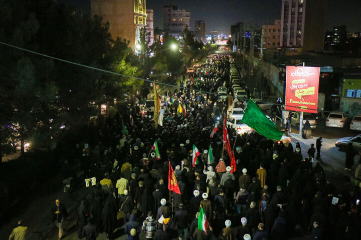 تصاویر/ تجمع و راهپیمایی مردم قم در حمایت از جمهوری اسلامی ایران
