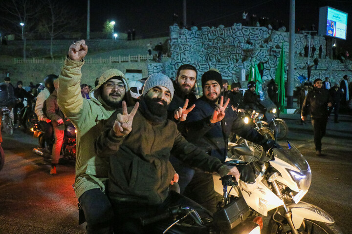 تصاویر/ تجمع و راهپیمایی مردم قم در حمایت از جمهوری اسلامی ایران