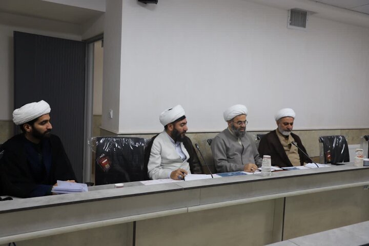 تصاویر/ جلسه شورای نهادهای عالی حوزوی استان کردستان