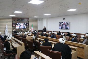 تصاویر/ نشست علمی تبیین منظومه فکری امام خامنه ای در گلستان