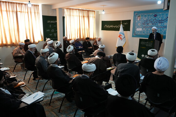 بیست و نهمین نشست هم‌اندیشی و دانش‌افزایی معاونان تهذیب حوزه‌های علمیه کشور