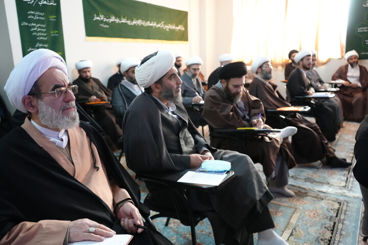 بیست و نهمین نشست هم‌اندیشی و دانش‌افزایی معاونان تهذیب حوزه‌های علمیه کشور
