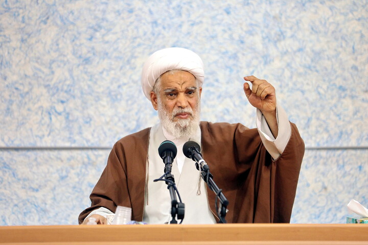 تصاویر/ گردهمایی روحانیون و اساتید حوزه در محکومیت اغتشاشات اخیر کشور