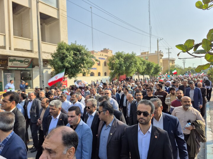 تصاویر| راهپیمایی برائت از اغتشاشگران در بوشهر