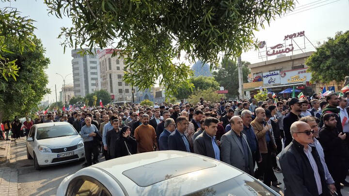تصاویر| راهپیمایی برائت از اغتشاشگران در بوشهر