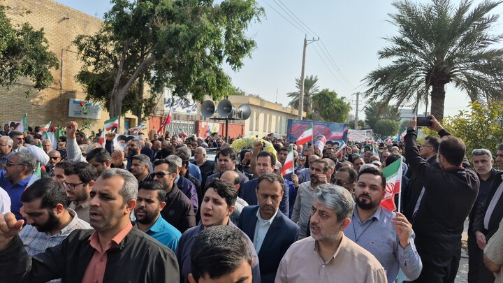 تصاویر| راهپیمایی برائت از اغتشاشگران در بوشهر