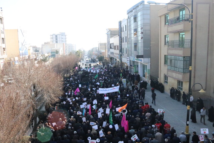 تصاویر/ راهپیمایی مردم بابصیرت سمنان در دفاع از امنیت ملی ایران