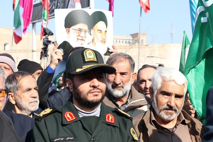 تصاویر/ راهپیمایی مردم بابصیرت سمنان در دفاع از امنیت ملی ایران