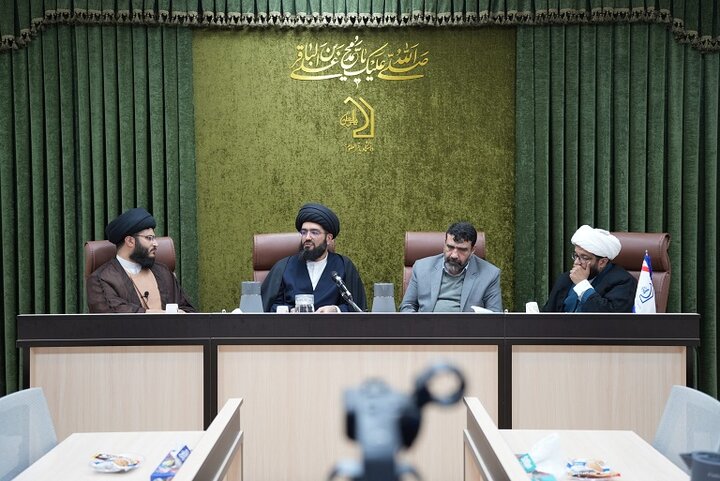 میزگرد علمی «ابعاد فقهی و حقوقی تفکیک اعتراض از اغتشاش» در دانشگاه باقرالعلوم(ع) برگزار شد